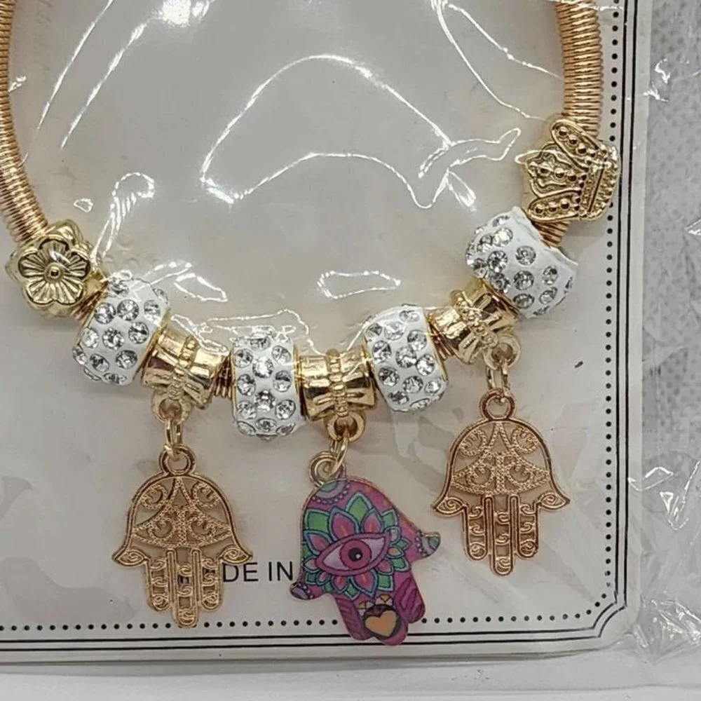 Brand New   Three Hamsa  Bracelet